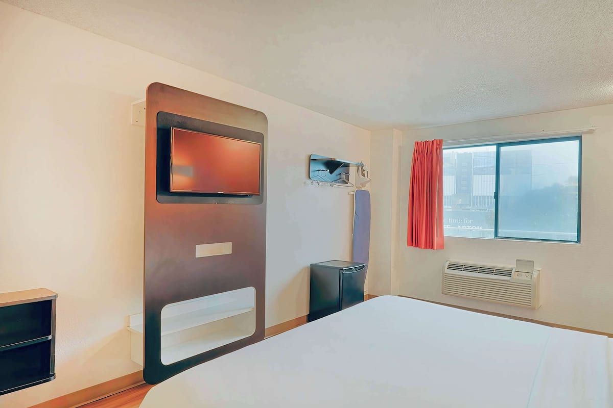 獨特設計、獨特裝修、書桌、手提電腦工作空間