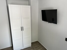 Colchones con efecto memoria, wifi gratis y ropa de cama 