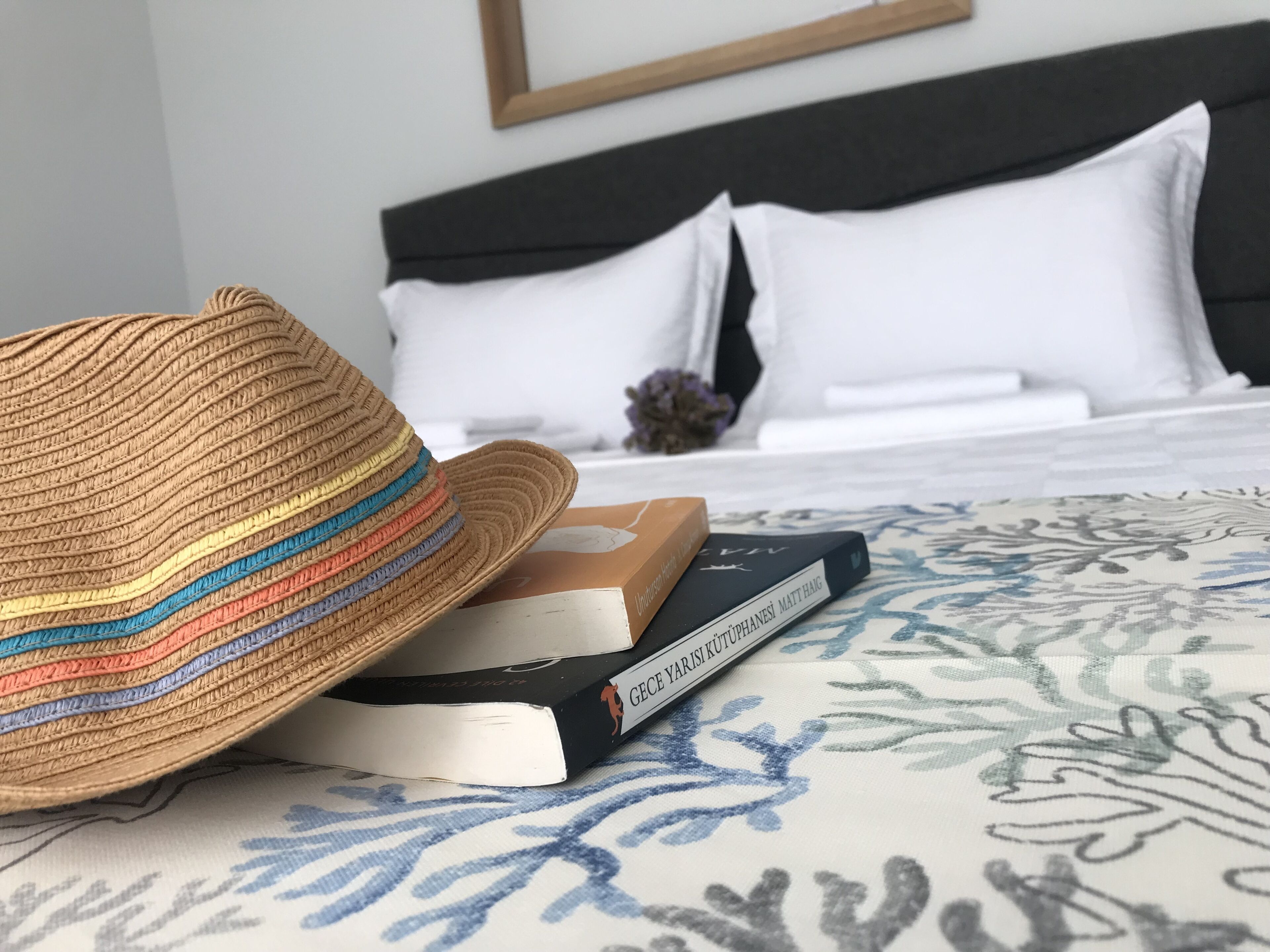 Matelas mémoire de forme, Wi-Fi gratuit, draps fournis