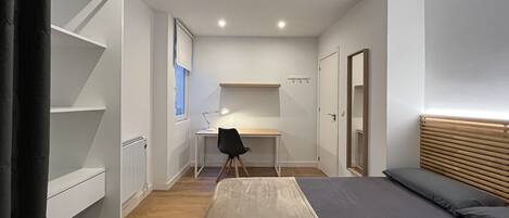 5 chambres, Wi-Fi gratuit, draps fournis