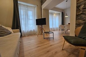 Living area - 185A Spectacular Apartment in Puerto by R2R Consulting (Gijón)
