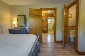 3 Schlafzimmer, Bügeleisen/Bügelbrett, Internetzugang, Bettwäsche