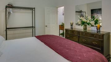 2 chambres, fer et planche Ă repasser, Wi-Fi, draps fournis