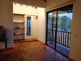Luxury Suite, Balcony, Mountain View | Free WiFi, bed sheets