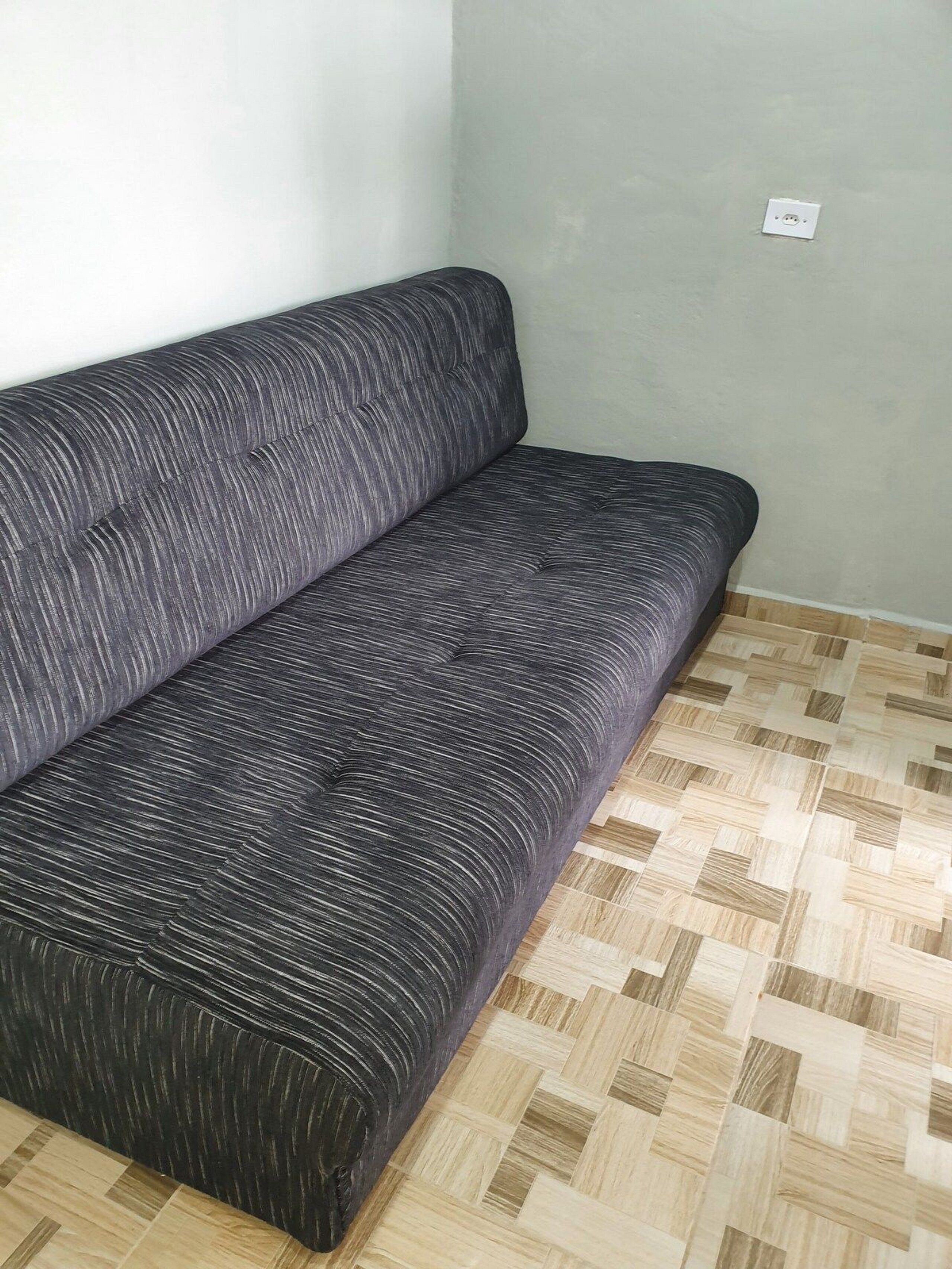 Economy Studio | Interior