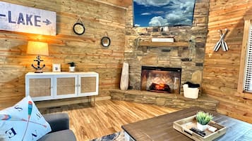 Smart TV, fireplace, ping pong