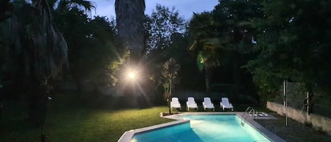 Piscine extérieure