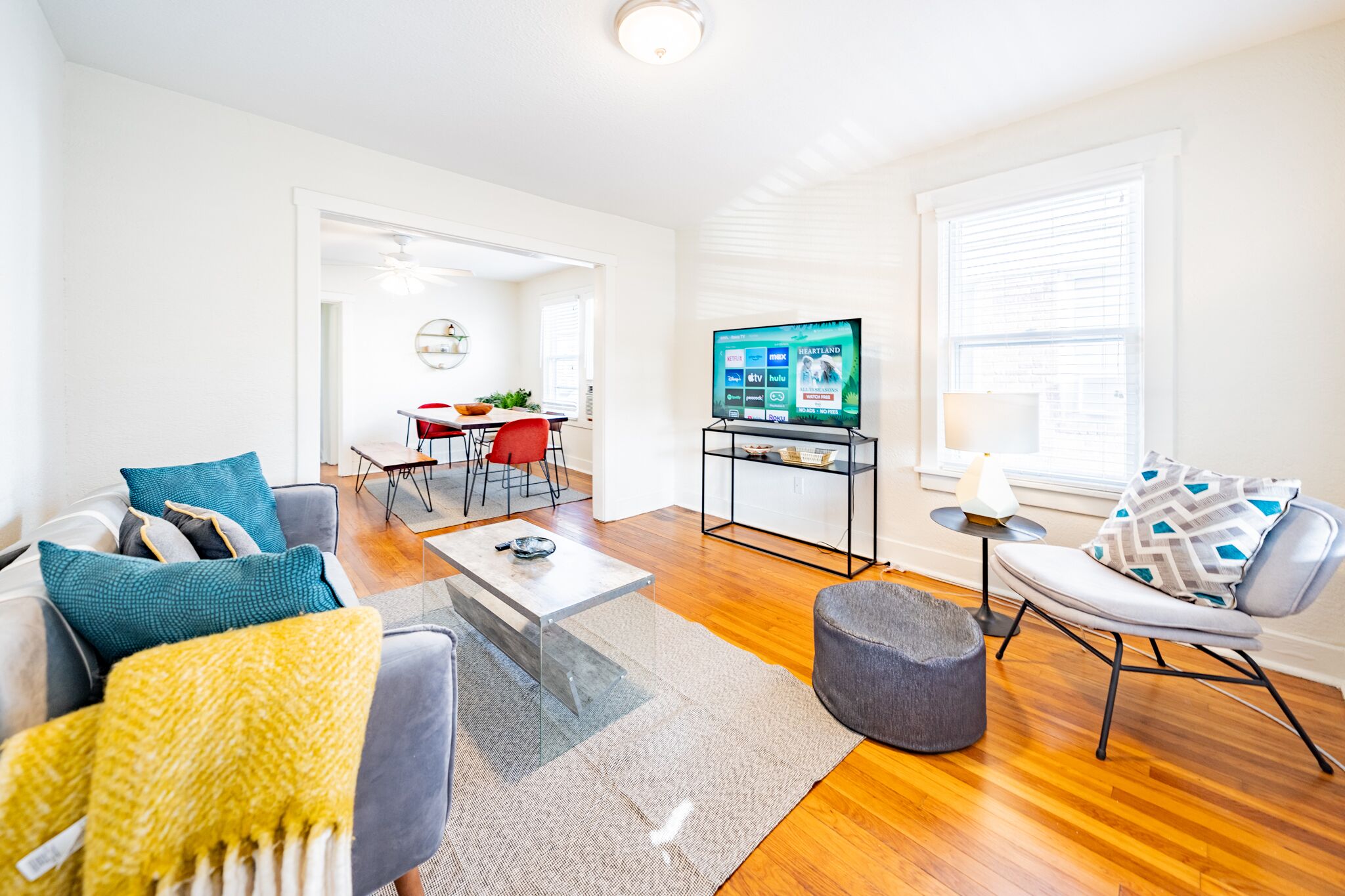 The Mod Apartment - Center of KC!