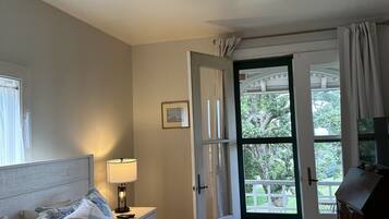 2 chambres, fer et planche Ă repasser, Wi-Fi gratuit, draps fournis