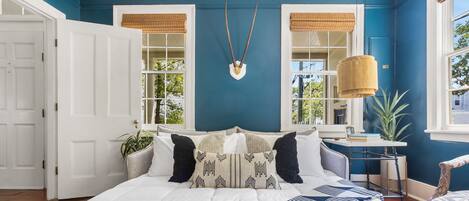 1 soverom, skrivebord, strykejern/-brett og wi-fi