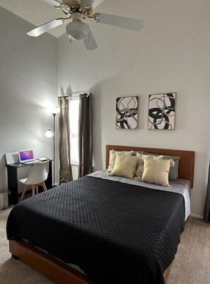 Room - Cozy Desert Home @ The Sun City (El Paso)