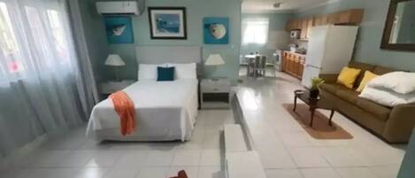 1 bedroom, iron/ironing board, bed sheets