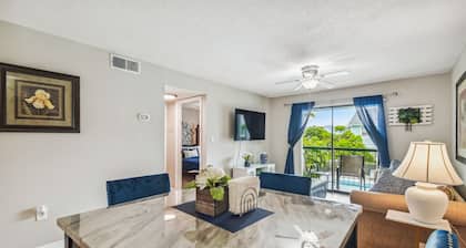 The Orchid by DNY Prime minutes to Busch Gardens and USF