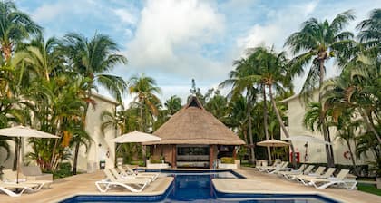 Laguna Suites by Club Sunset