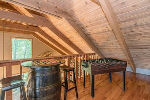 Spielezimmer