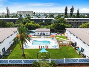 Outdoor pool - Ocean #05 - Beachside (Indian Harbour Beach)