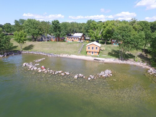 Quiet Northwoods Cabin on Leech Lake, Minnesota