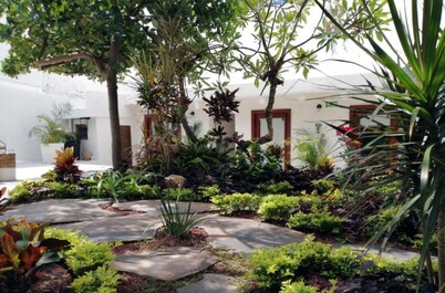 Amaia Boutique Hotel-Deluxe king garden view