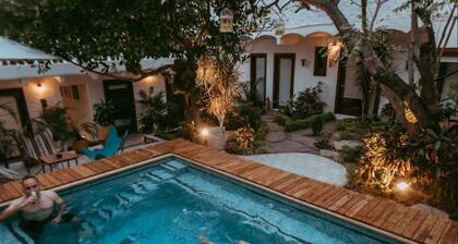 Amaia Boutique Hotel-High floor queen garden view