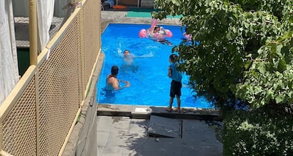 Nice Villa & pool City Center