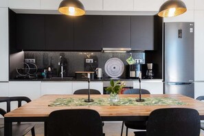 Fridge, oven, dishwasher, coffee/tea maker - GuestReady - Anakaj House (Funchal)
