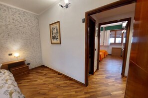 2 間睡房、房內夾萬、熨斗/熨衫板、Wi-Fi