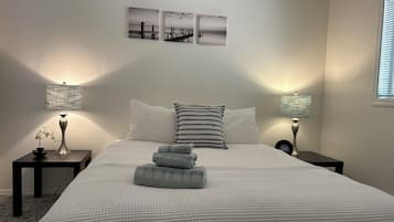 2 quartos, escrivaninha, Wi-Fi de cortesia, roupa de cama