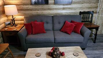 TV, fireplace, stereo