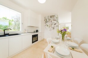 Dining - Modern villa with private pool: the ideal destination for your holidays (Carovigno)