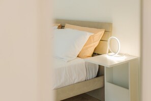 3 bedrooms, iron/ironing board, WiFi