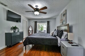 Traditional House | 3 bedrooms, iron/ironing board, free WiFi, bed sheets