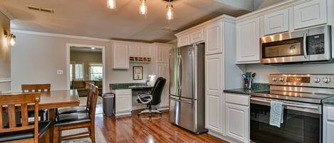 Traditional House | Private kitchen
