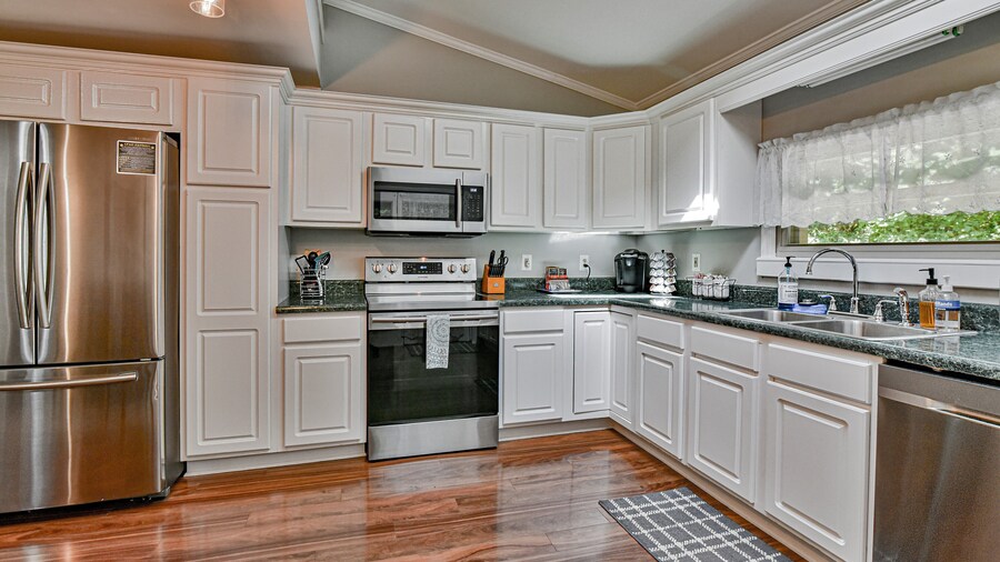 Mountain Retreat Hot Tub Asheville