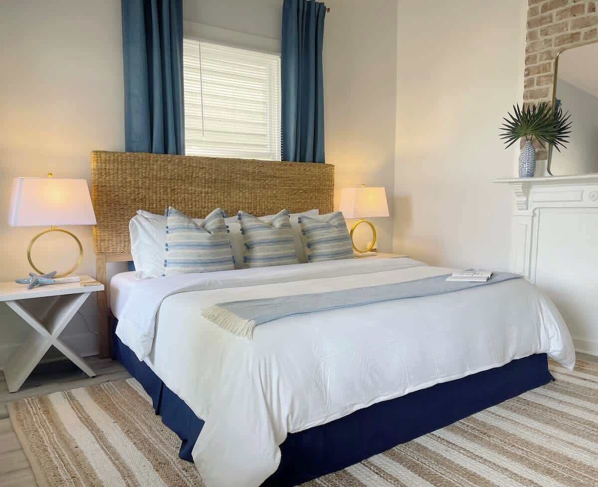 2 chambres, fer et planche à repasser, Wi-Fi gratuit, draps fournis