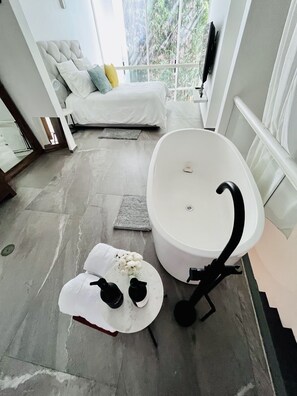 Business Loft | Bathroom - Ensenada  (Mexico City)