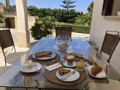 Bed and breakfast Villa Striari