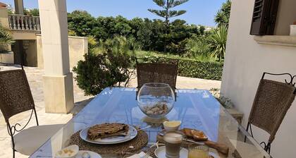 Bed and breakfast Villa Striari