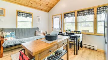 TV, fireplace, DVD player