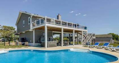 Coastal Breeze | 1890 ft to the beach | Private Pool, Hot Tub, and Dog Friendly