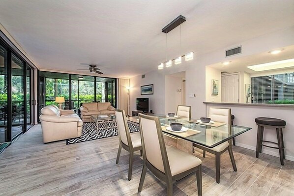 Unclassified image, 1 of 14, button - Lovely condo minutes from the beach! - BB WP 107A (Bonita Springs)