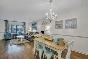 Dining - Family Beach Getaway | Walk to Coligny | Pool, Bikes & Free Activities (Hilton Head Island)