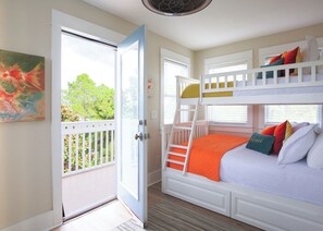 5 bedrooms, travel cot, free WiFi, bed sheets - Golf Cart Included! Pvt Beach Access | Hot tub (Miramar Beach)