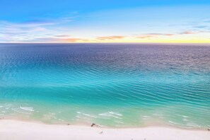 Playa en los alrededores