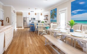 Dining - Golf Cart Included! Pvt Beach Access | Hot tub (Miramar Beach)