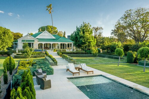 Heritage List Homestead - 6 Star Accomodation for Large Groups