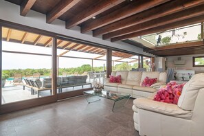 TV, fireplace, table tennis - CAN MAIMÓ NOU - Fantastic country house with private swimming pool and free WiFi (Santanyí)