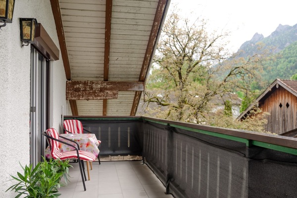 Ferienwohnung mit 3 Schlafzimmern, 3 Bädern und 3 Balkonen mit schönem Bergblick-Balkon