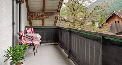 Ferienwohnung mit 3 Schlafzimmern, 3 BÀdern und 3 Balkonen mit Schönem Bergblick