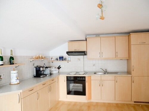 Ferienwohnung mit 3 Schlafzimmern, 3 Bädern und 3 Balkonen mit schönem Bergblick