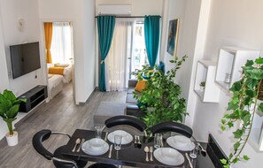 2 bedrooms, iron/ironing board, WiFi, bed sheets - 2 Bed Resort Apt-Sleeps 4-Balcony-Hotel Services (North Al Ahyaa, Hurghada)